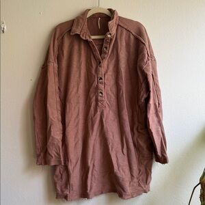 Women’s Oversized Button-Front over sized crewneck in Dusty Rose